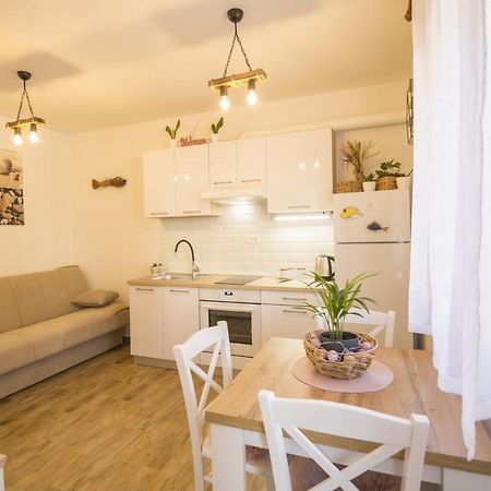 Little Bee Apartment Komiža Zewnętrze zdjęcie